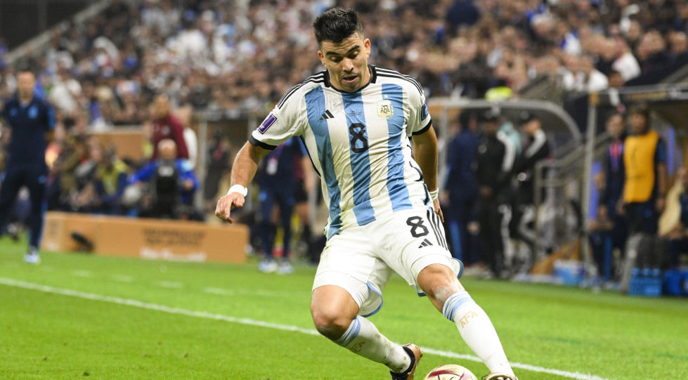 Possível transferência de Marcos Acuña para o Zenit St. Petersburg: detalhes e implicações